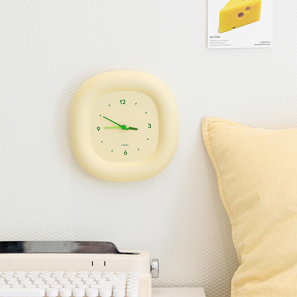 mooas Cute Mini Analog Marshmallow Clock 6.9 Inch Battery Operated (Yellow)
