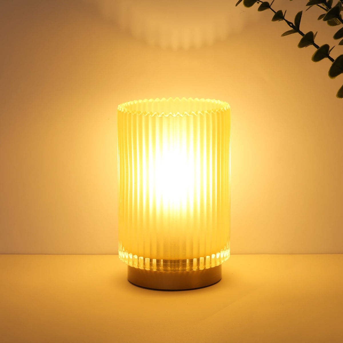 Battery Operated Lamp, Glass Cordless Table Lamp with Timer