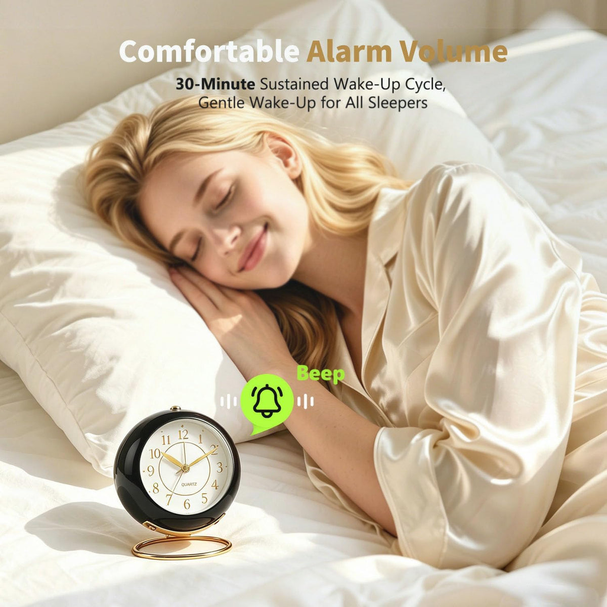 Analog Alarm Clock, Retro Small Desk Clock with Night Light, Backlight Cute Simple Design, Silent Non-Ticking, Battery Powered, for Bedroom,Travel,Kitchen,Bedside Desktop Decor