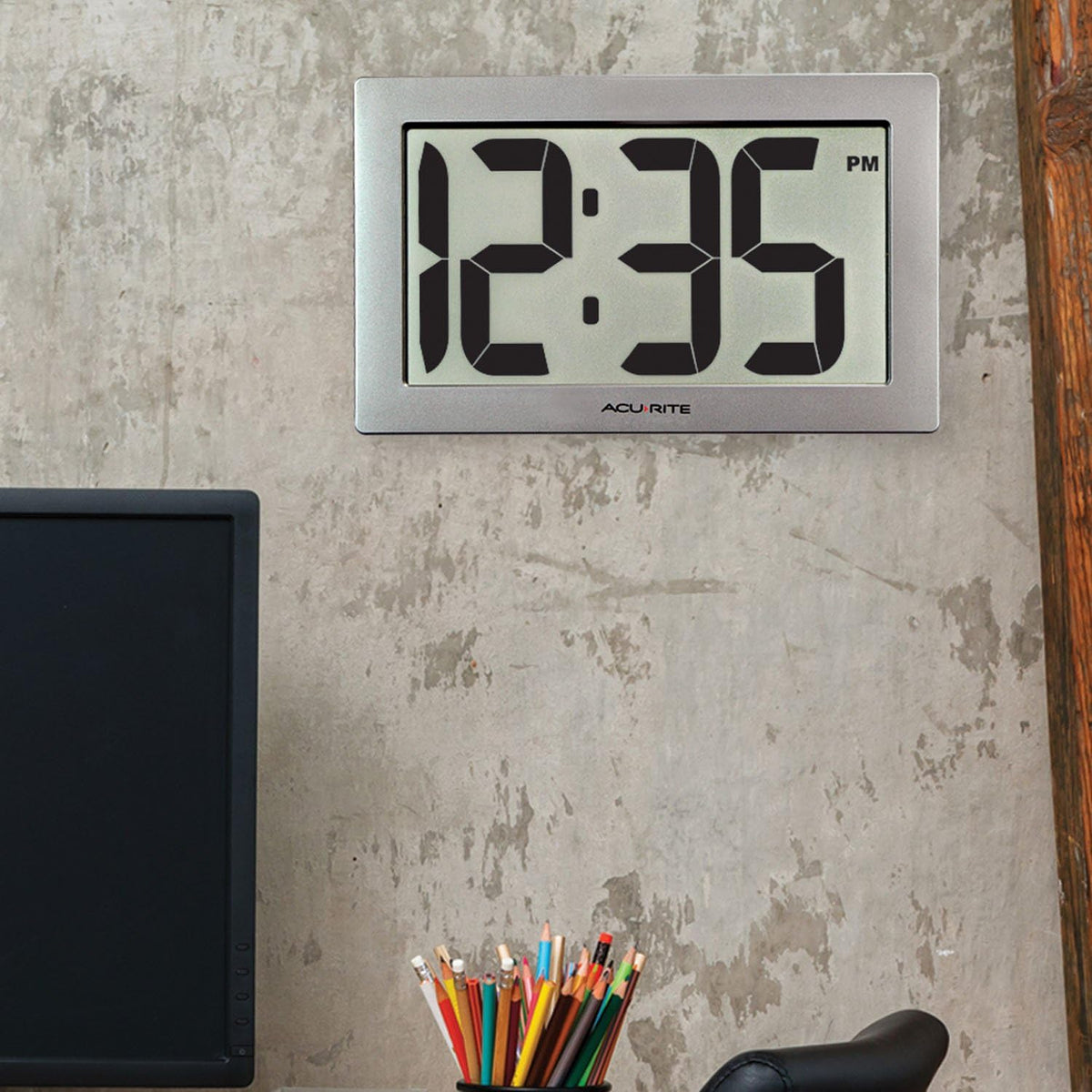 AcuRite (75102M 9.5" Large Digital Clock with Intelli-Time Technology